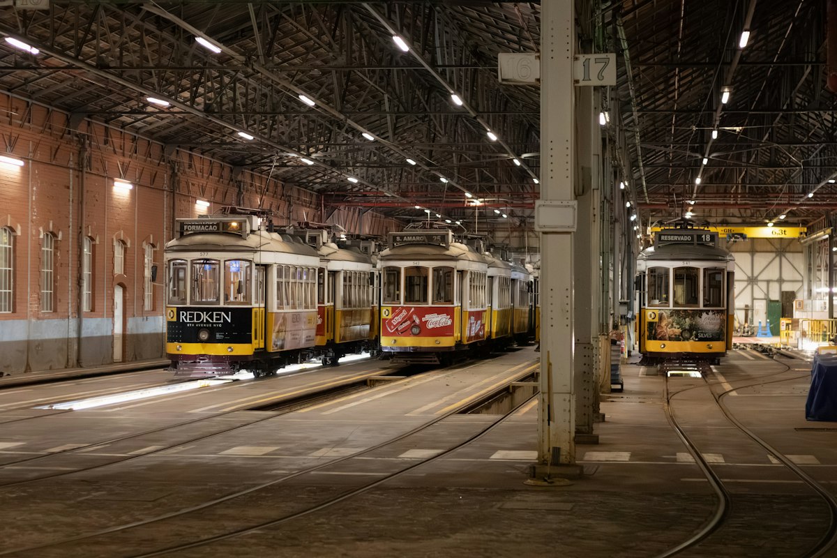 La sala de máquinas sigue viva cuando la línea ya está parada
